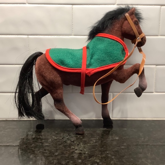 Brown Horse Toy Bridle and Green Stable Blanket - Picture 2 of 6